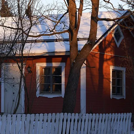 Appartement Salo-city 2 *